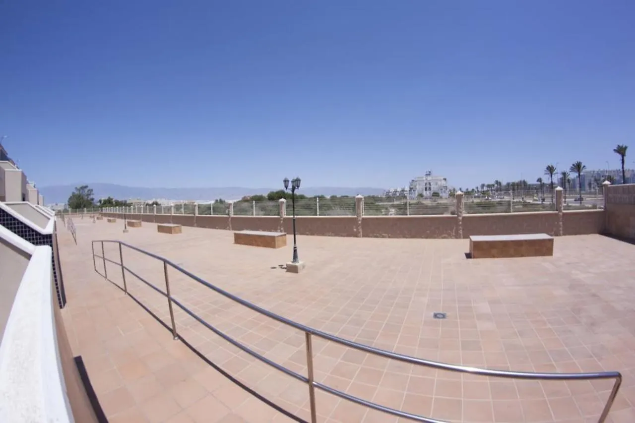 Apartamentos H3 Laguna Playa Roquetas de Mar